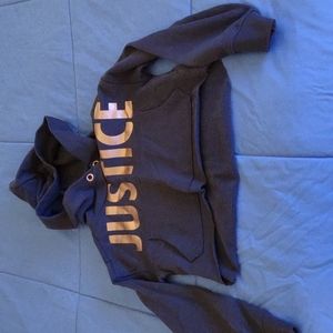 Girls Justice Active Cropped Hoodie. Size 6/7. NWOT.